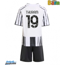 Juventus Khephren Thuram #19 Hjemmedraktsett Barn 2025-26 Kortermet (+ Korte bukser)